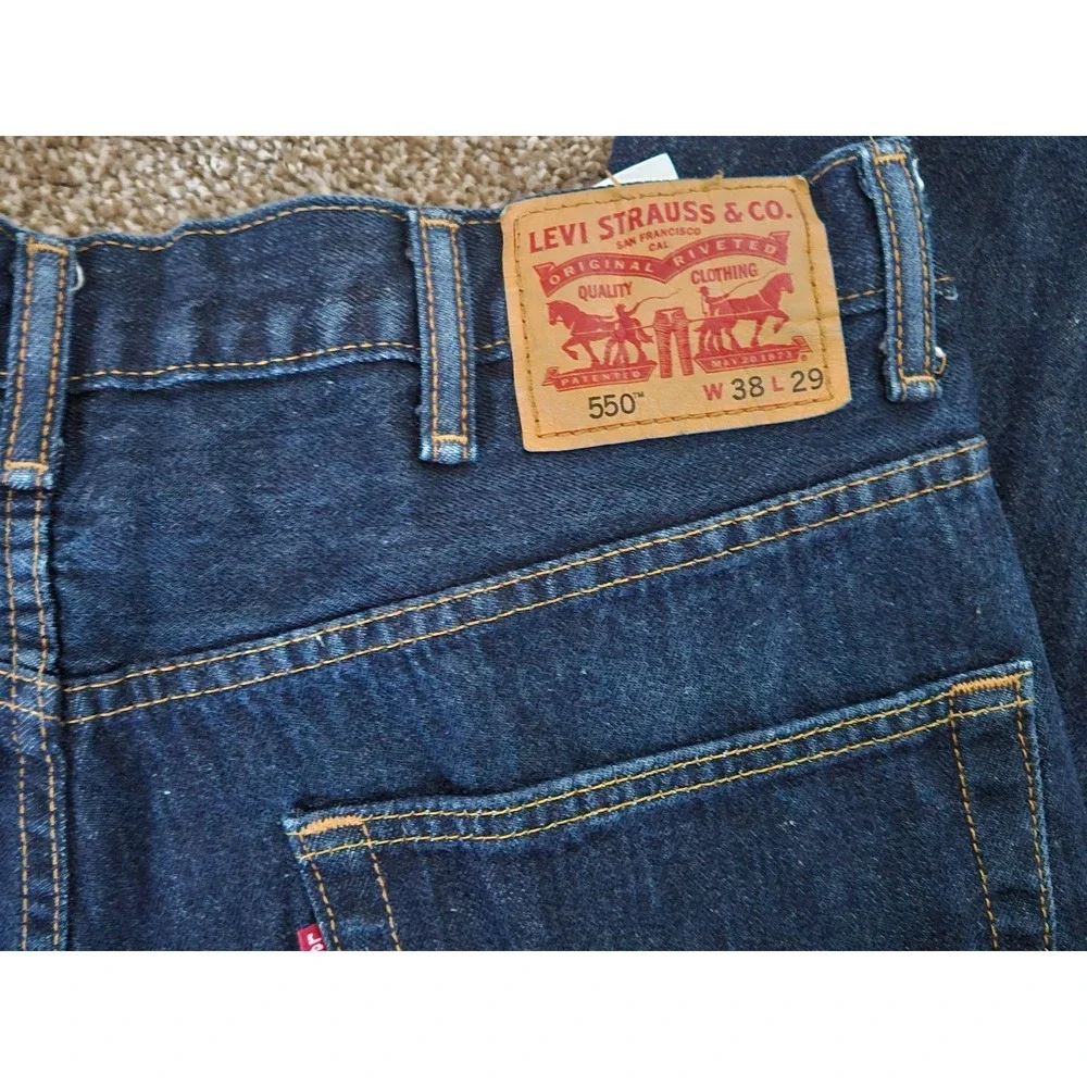 Men's Levi 550 Dark Denim Jeans‎ NEW. Size 38x29